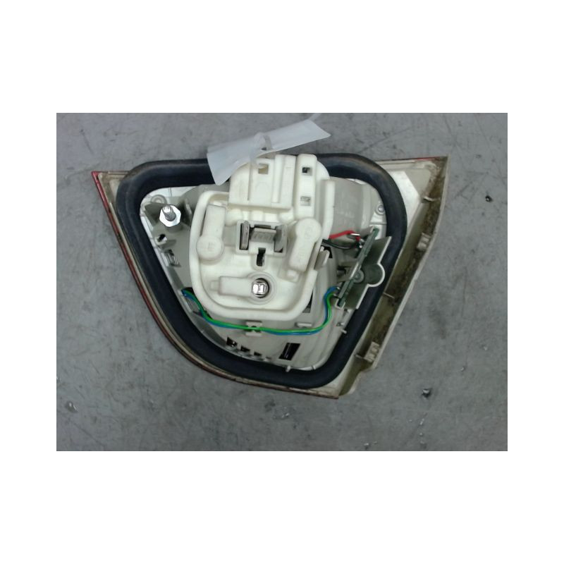FEU ARRIERE INTERIEUR GAUCHE B.M.W. SERIE 3