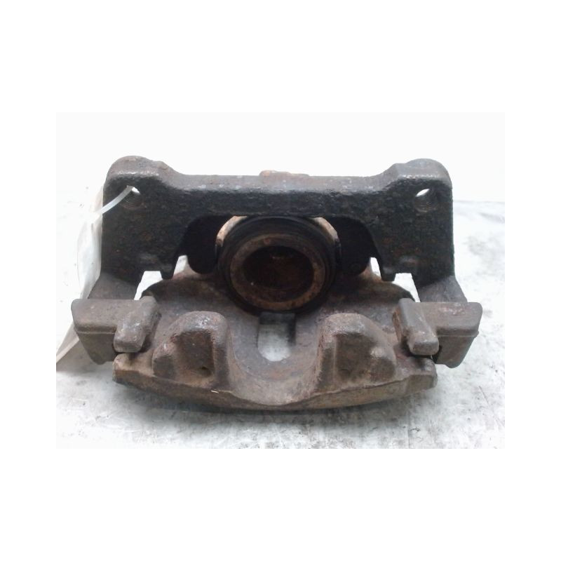 ETRIER DE FREIN AVANT GAUCHE AUDI A4 AVANT 01-04