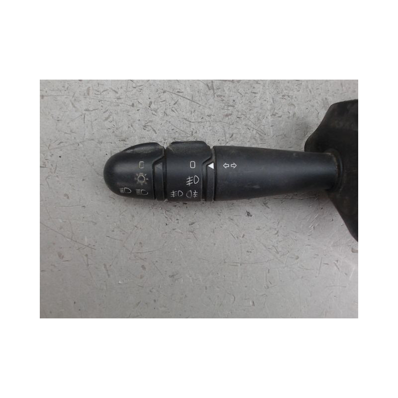 COMMANDE CLIGNOTANT RENAULT MEGANE