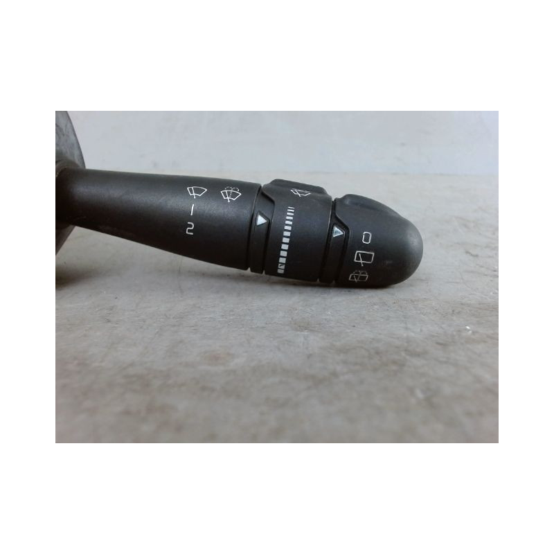 COMMANDE ESSUIE GLACE RENAULT MEGANE