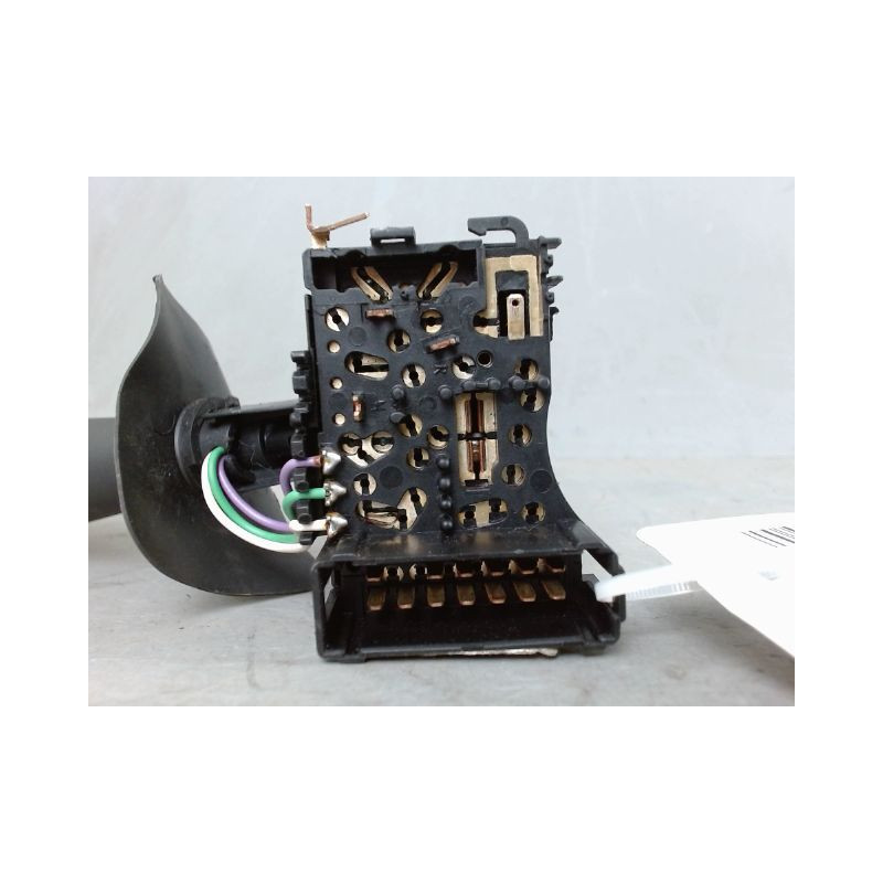 COMMANDE ECLAIRAGE RENAULT CLIO