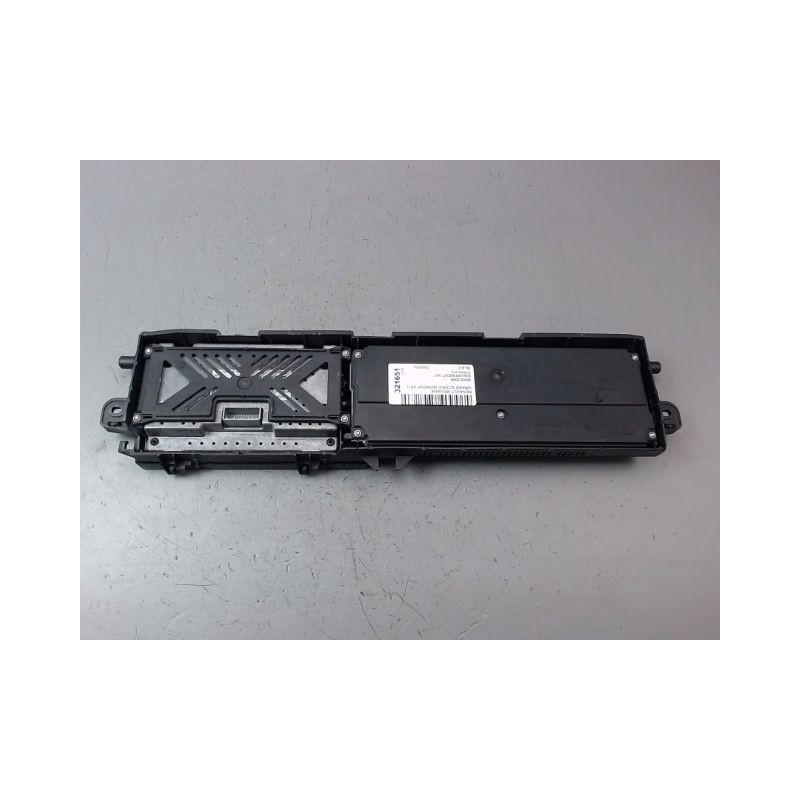 ECRAN GPS RENAULT MEGANE