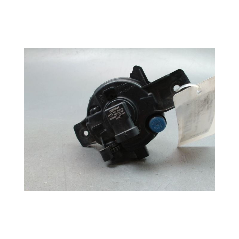 PHARE ANTIBROUILLARD AVANT DROIT NISSAN QASHQAI