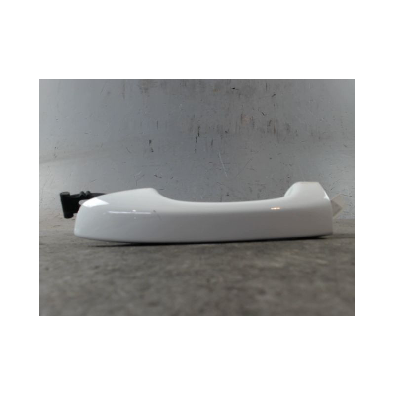 POIGNEE EXTERIEURE PORTE ARRIERE DROIT VOLKSWAGEN TIGUAN 2009-