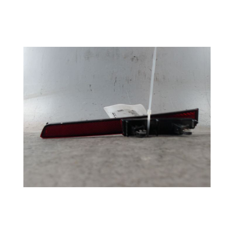 CATADIOPTRE ARD VOLKSWAGEN TIGUAN 2009-