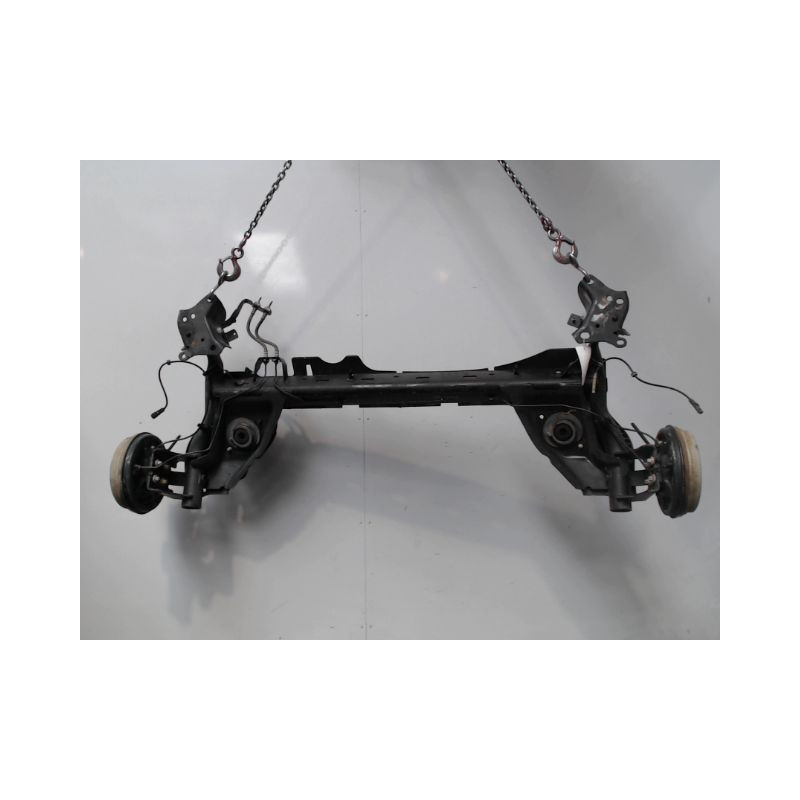 TRAIN ARRIERE RENAULT CLIO