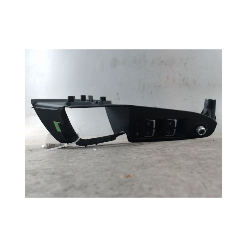 COMMANDE LEVE-GLACE PORTE AVG AUDI A4