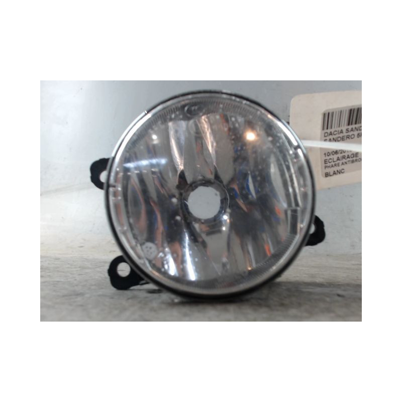 PHARE ANTIBROUILLARD AVANT GAUCHE DACIA SANDERO 2008-