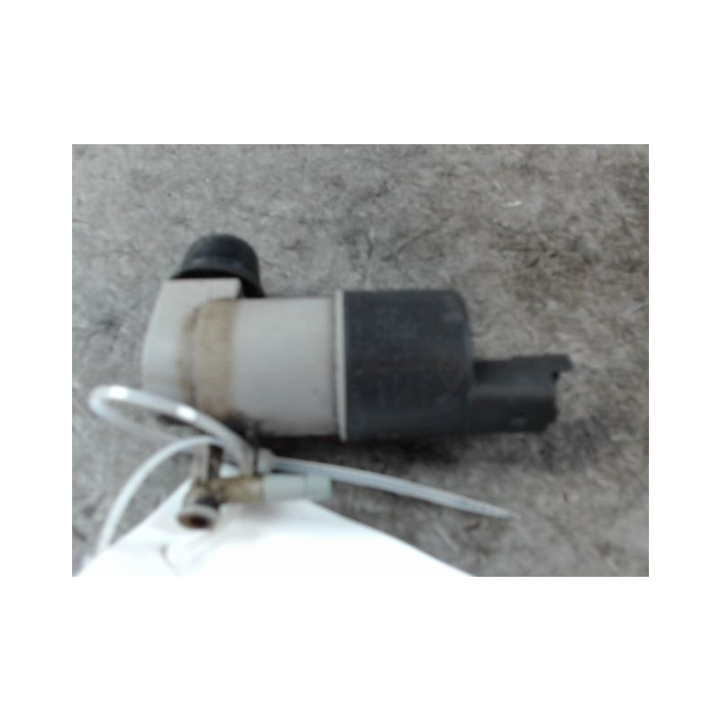 POMPE LAVE-GLACE AVANT DACIA LOGAN -08
