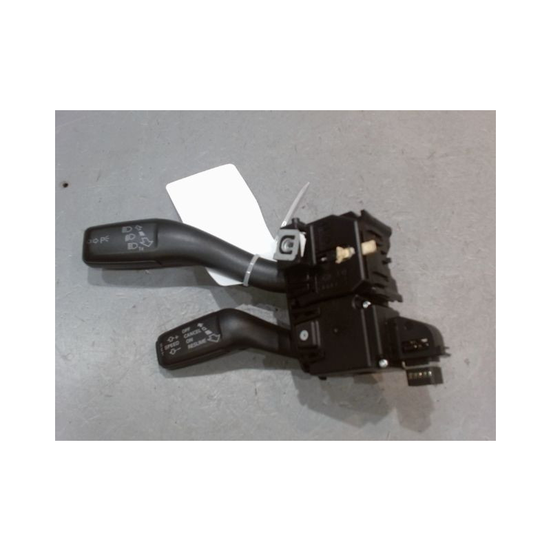 COMMANDE CLIGNOTANT AUDI A3