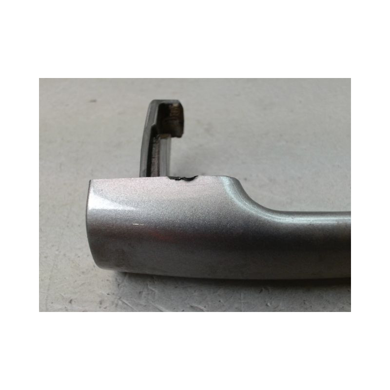POIGNEE EXTERIEURE PORTE AVANT DROIT RENAULT GRAND MODUS Phase 2 2008-2012