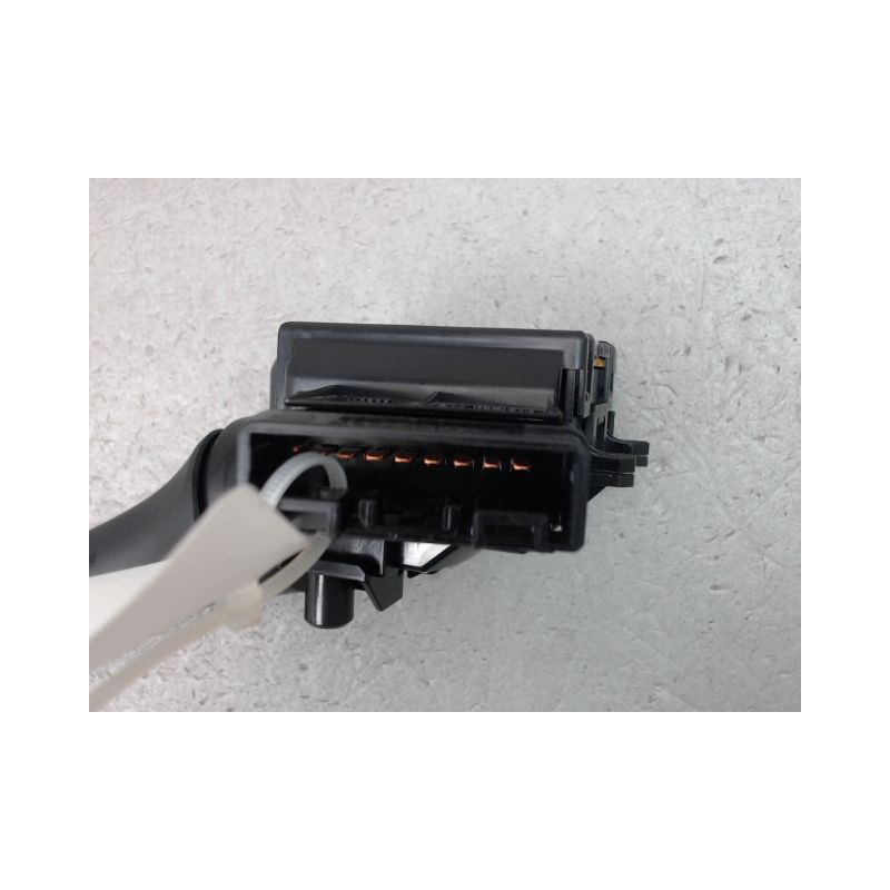 COMMANDE ESSUIE GLACE SUZUKI SWIFT