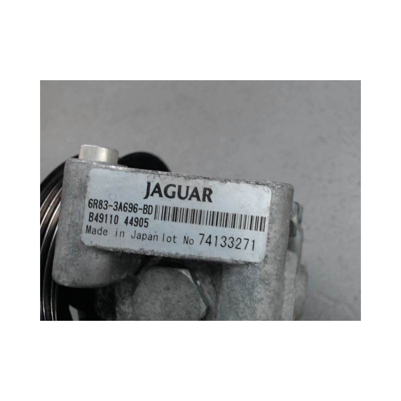 POMPE DIRECTION ASSISTEE JAGUAR S-TYPE