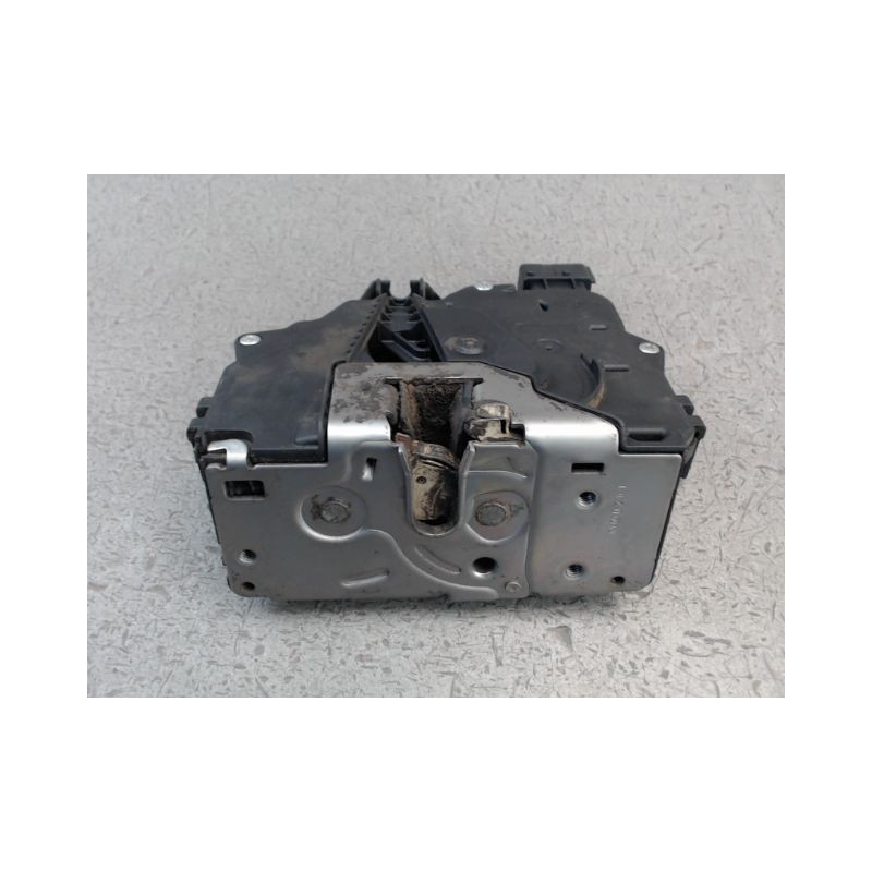 SERRURE PORTE COULISSANTE DROIT PEUGEOT BOXER