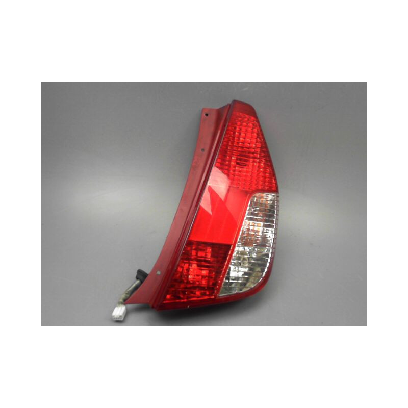 FEU ARRIERE DROIT HYUNDAI I10
