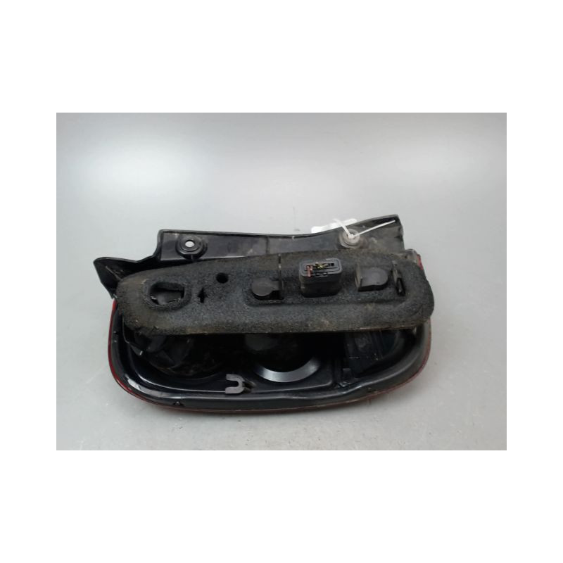 FEU ARRIERE DROIT NISSAN MICRA III Phase 1 2003-2005