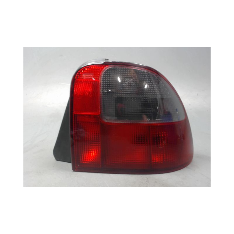FEU ARRIERE DROIT ROVER 45 5P