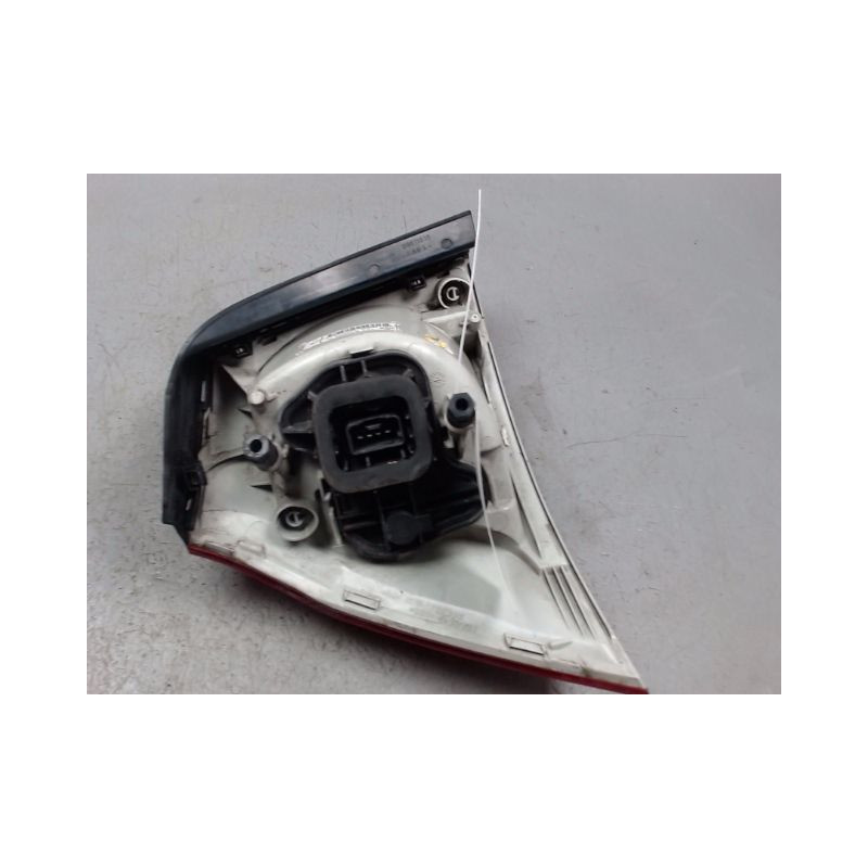 FEU ARRIERE DROIT VOLKSWAGEN GOLF V 2003-2009