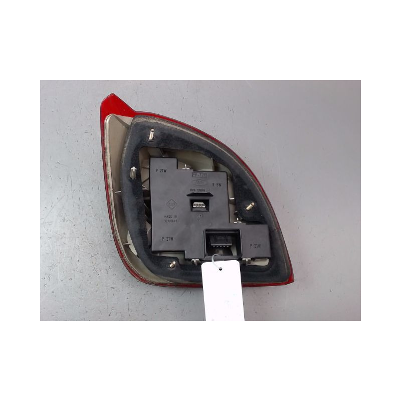 FEU ARRIERE DROIT FORD FIESTA IV Phase 2 1999-2002