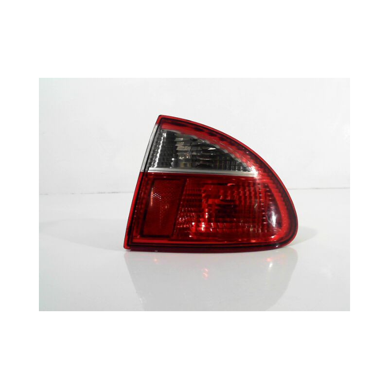 FEU ARRIERE DROIT SEAT LEON 2000-2006