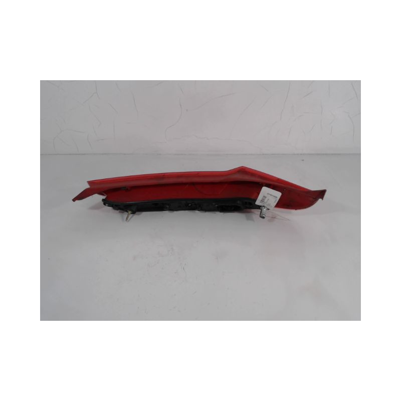 FEU ARRIERE DROIT FIAT PUNTO 99-2003