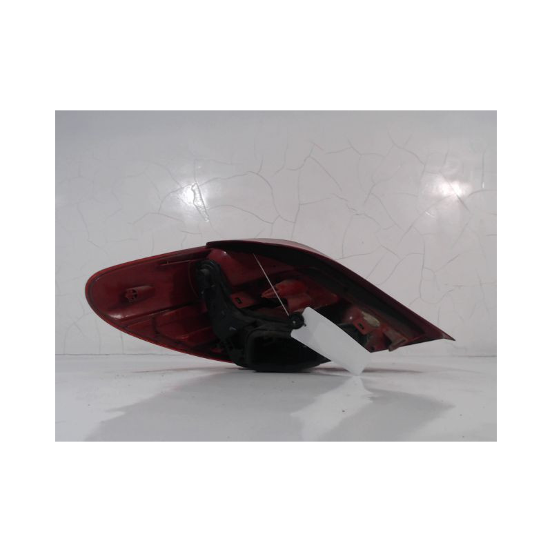 FEU ARRIERE DROIT PEUGEOT 207 5P