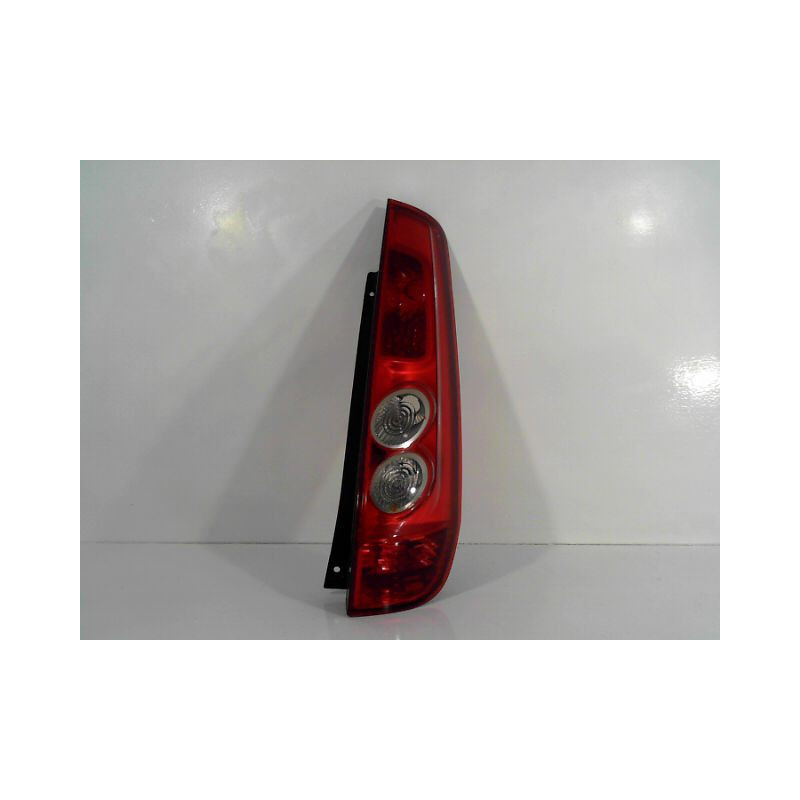 FEU ARRIERE DROIT FORD FIESTA 2005-