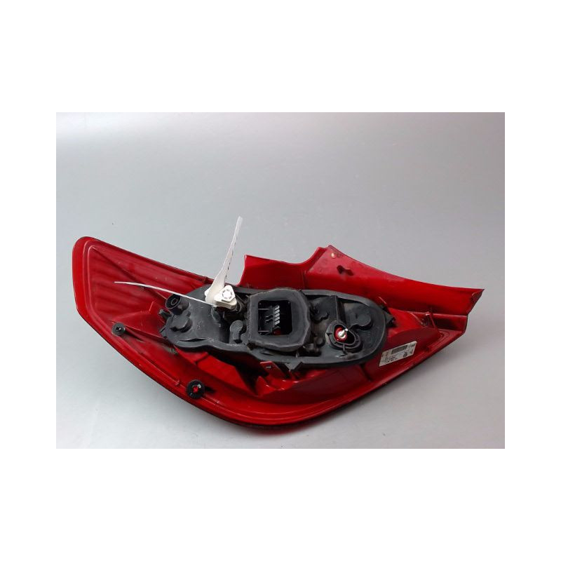 FEU ARRIERE DROIT OPEL CORSA IV Phase 1 (D) 2006-2010