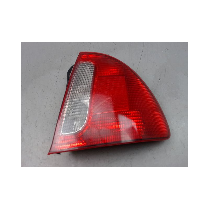 FEU ARRIERE DROIT ROVER 45 BERL. Phase 1 2000-2004