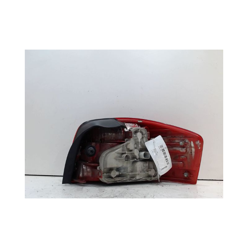 FEU ARRIERE DROIT AUDI A3