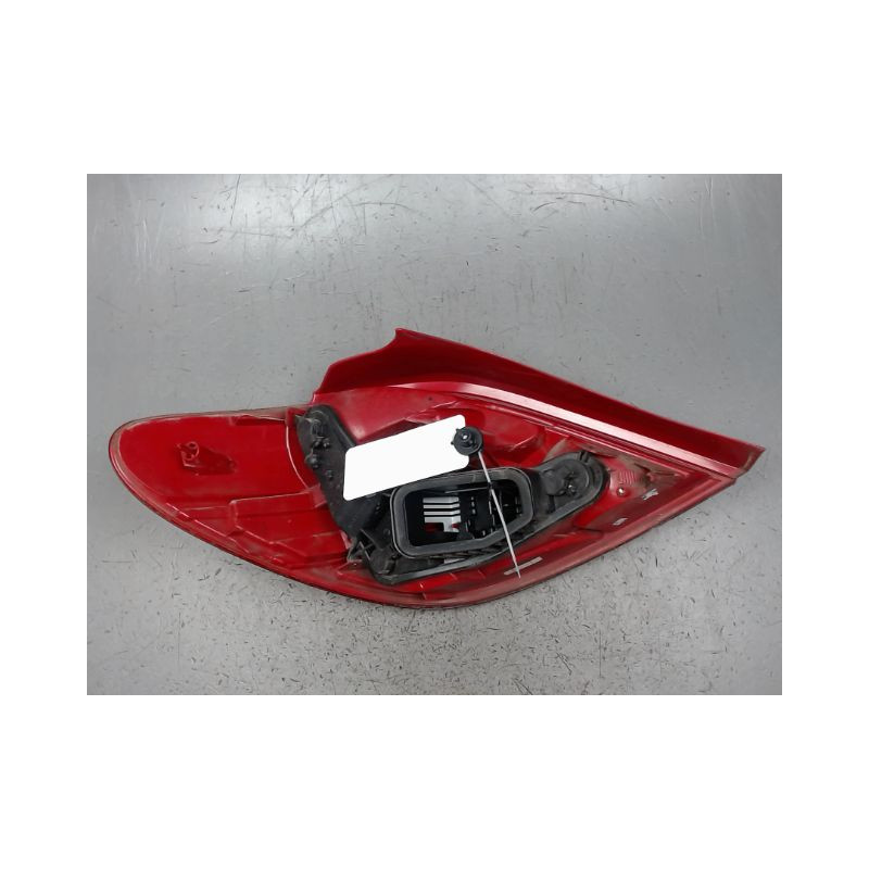 FEU ARRIERE DROIT PEUGEOT 207 5P