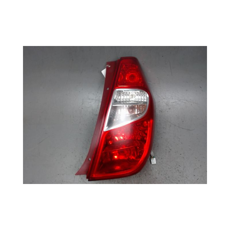 FEU ARRIERE DROIT HYUNDAI I10