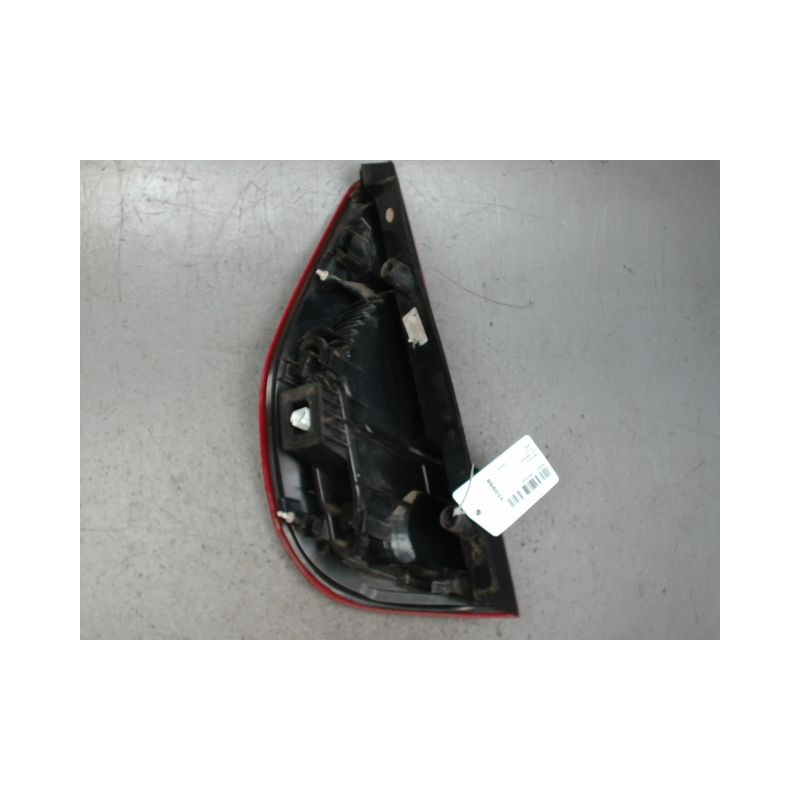 FEU ARRIERE DROIT RENAULT MEGANE