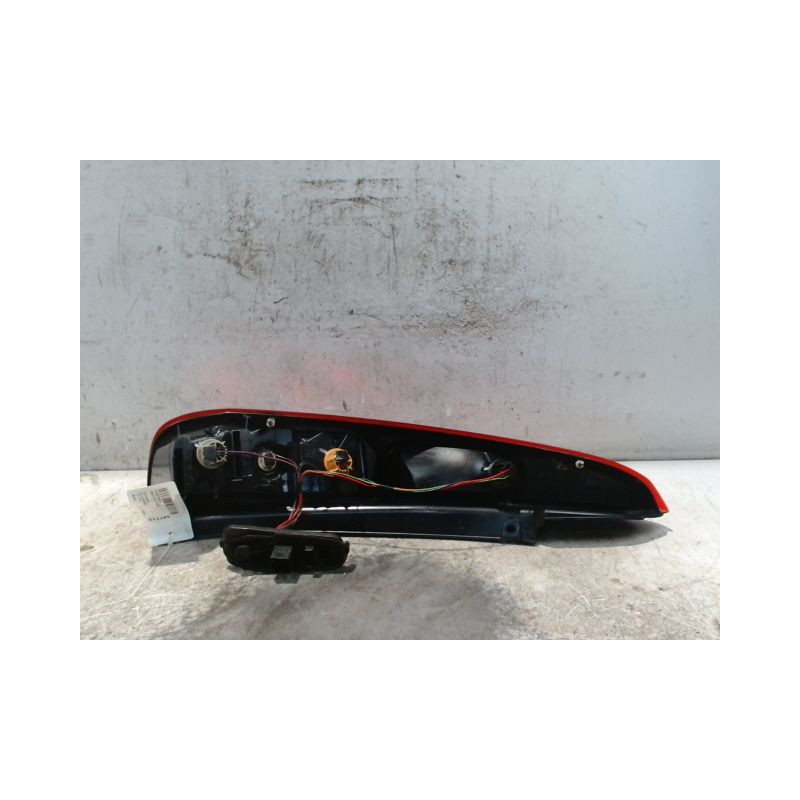FEU ARRIERE DROIT FORD FIESTA 2005-