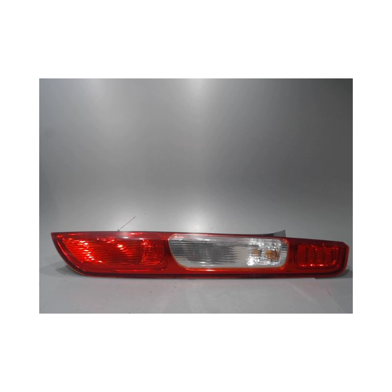 FEU ARRIERE DROIT FORD FOCUS
