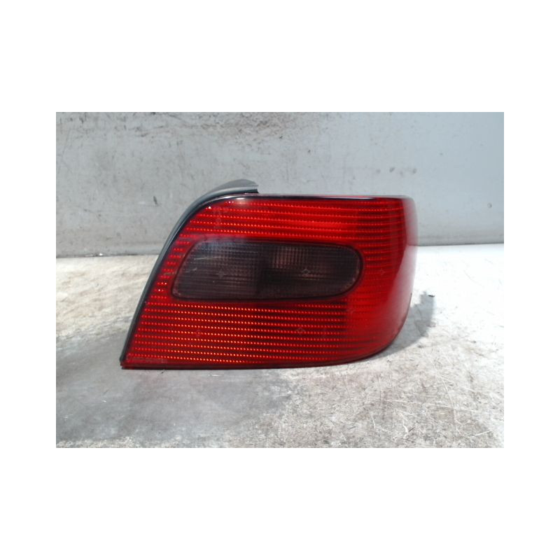 FEU ARRIERE DROIT CITROEN XSARA
