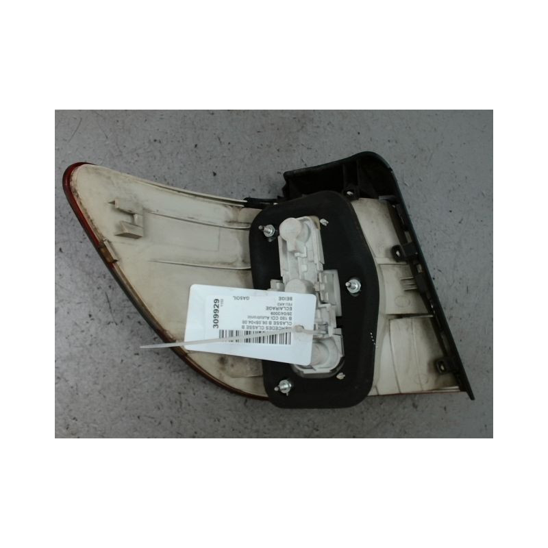 FEU ARRIERE DROIT MERCEDES CLASSE B 05-08