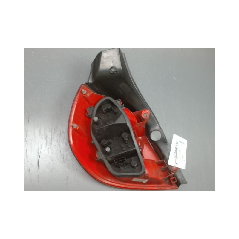 FEU ARRIERE DROIT RENAULT CLIO III 2005-