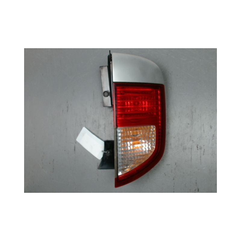 FEU ARRIERE DROIT SSANGYONG KYRON 2005-
