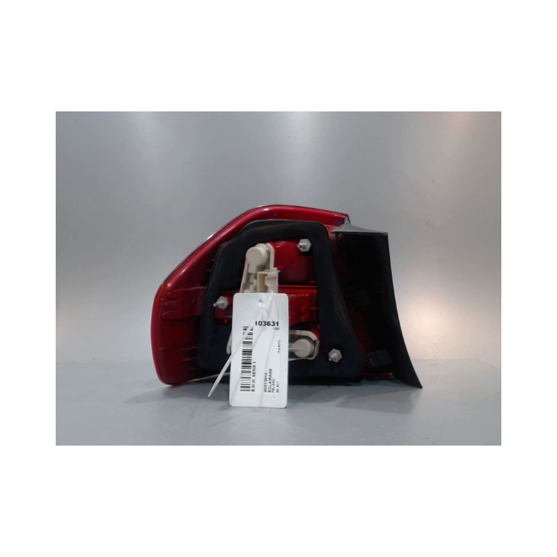 FEU ARRIERE DROIT B.M.W. SERIE 3