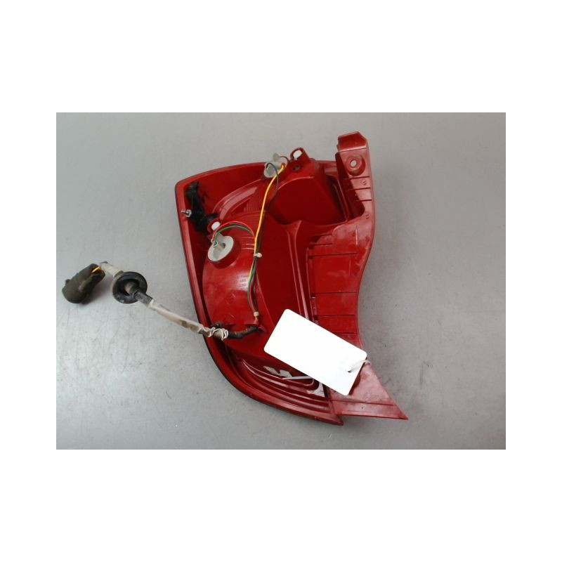 FEU ARRIERE DROIT KIA PICANTO