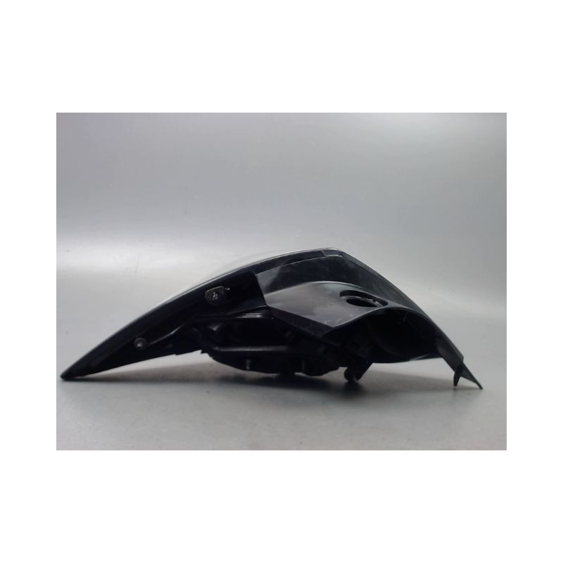 FEU ARRIERE DROIT OPEL ASTRA GTC III Phase 2 (H) 2007-2011