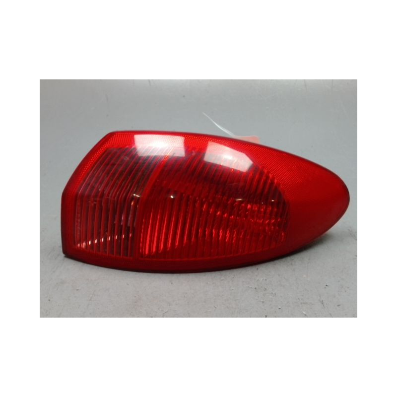 FEU ARRIERE DROIT ALFA ROMEO 147 5P