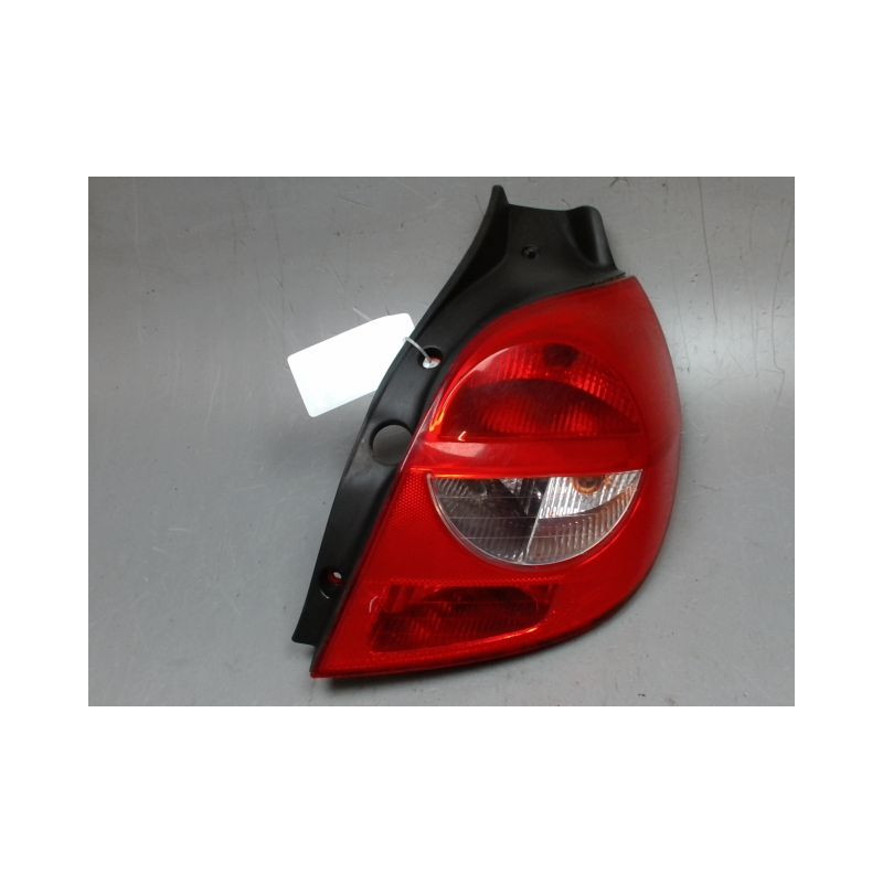 FEU ARRIERE DROIT RENAULT CLIO III 2005-