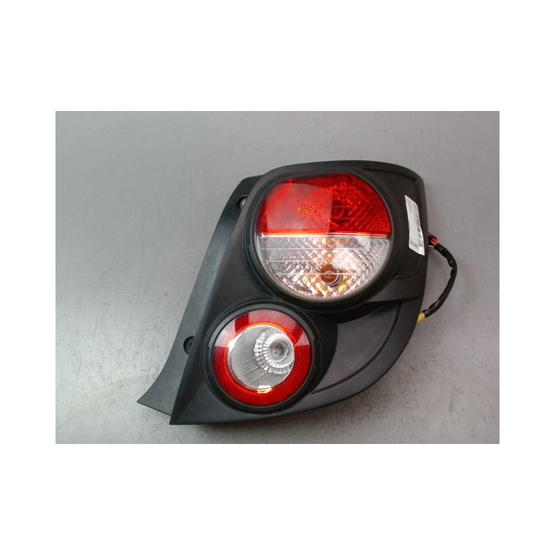 FEU ARRIERE DROIT CHEVROLET AVEO 2008-
