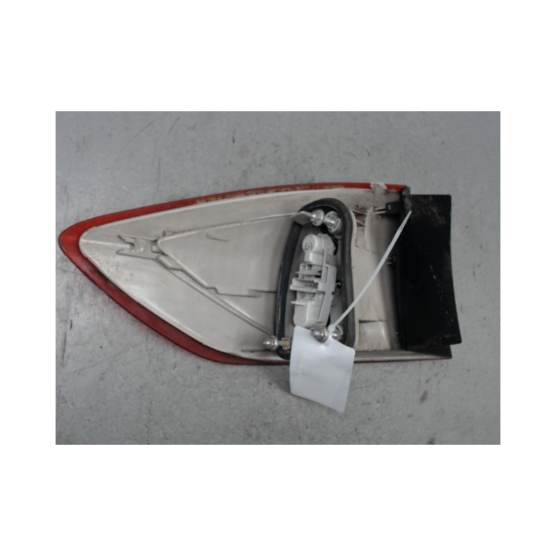 FEU ARRIERE DROIT FORD MONDEO SW 2007-