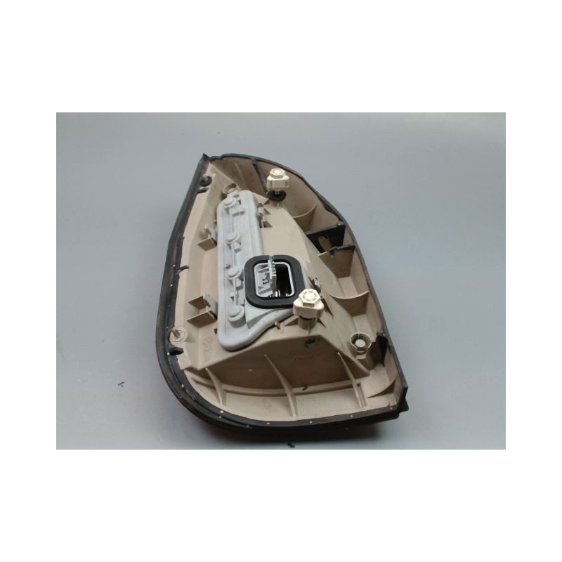 FEU ARRIERE DROIT OPEL ZAFIRA MONOSP. I (A) 1999-2005