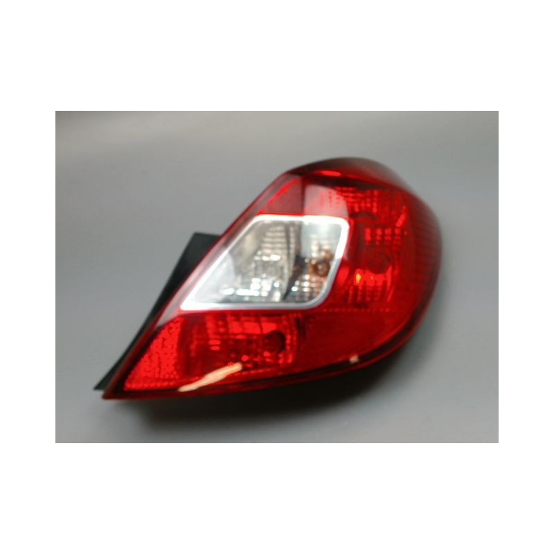 FEU ARRIERE DROIT OPEL CORSA IV Phase 1 (D) 2006-2010