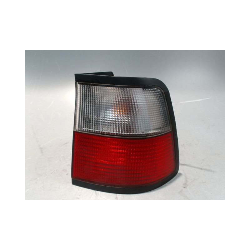 FEU ARRIERE DROIT CITROEN XANTIA 97-2002