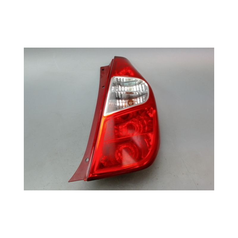 FEU ARRIERE DROIT HYUNDAI I 10 I Phase 2 2011-2013